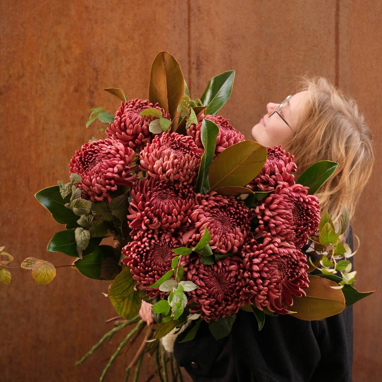 Букет хризантем бигуди ред вид 1