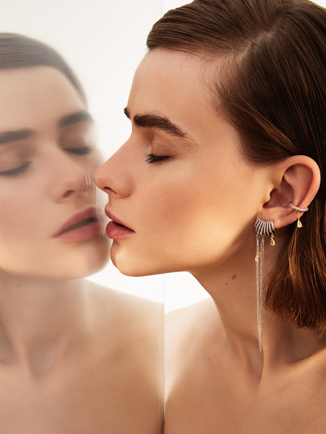 Короткие серьги MYSTERY MIST