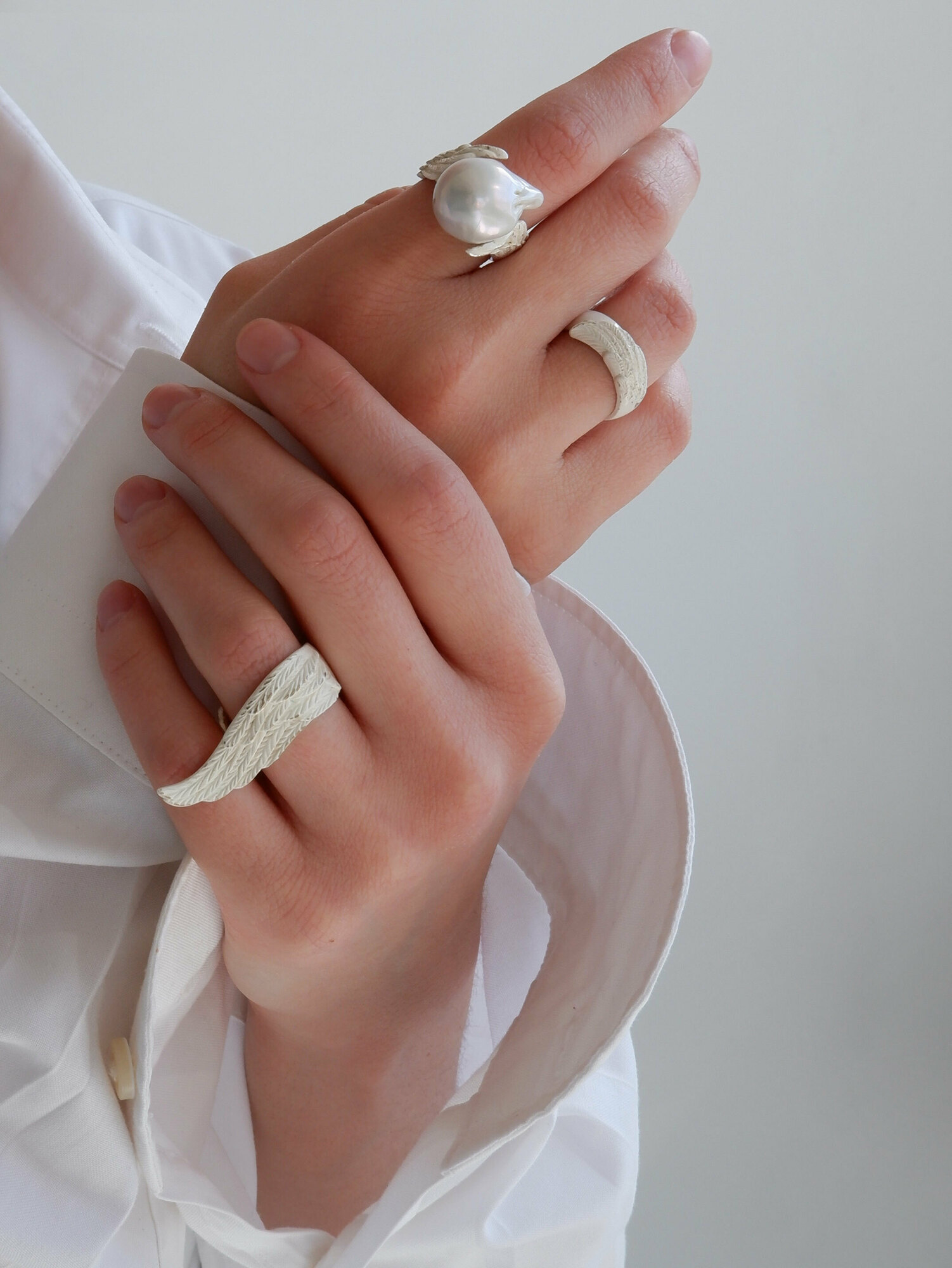 Кольцо-крыло DROWNING TO EMBRACE