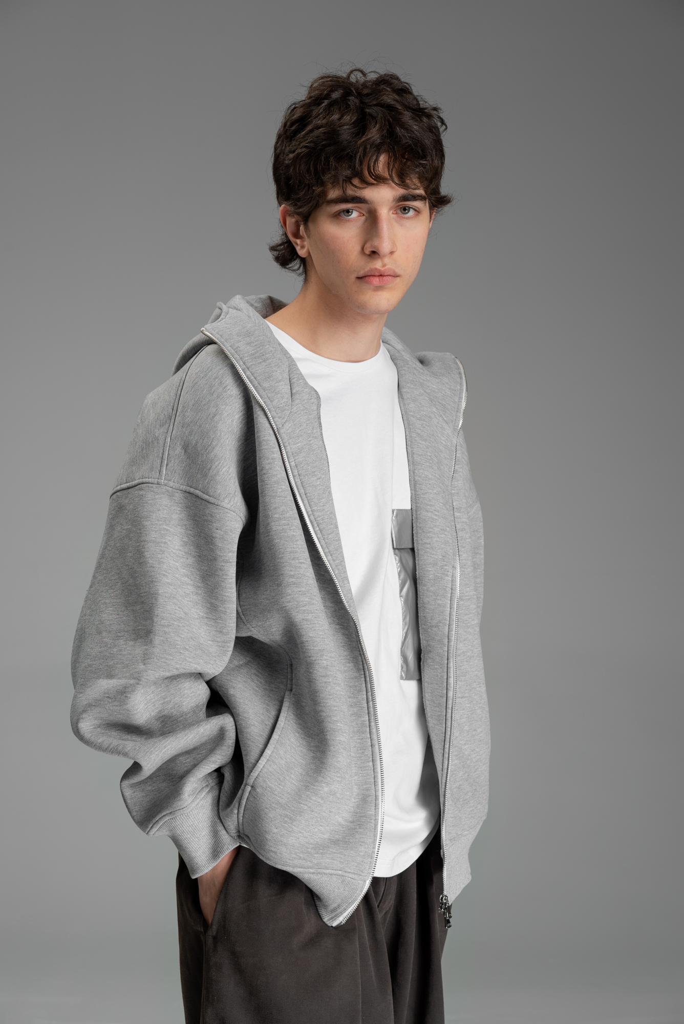 Толстовка оверсайз