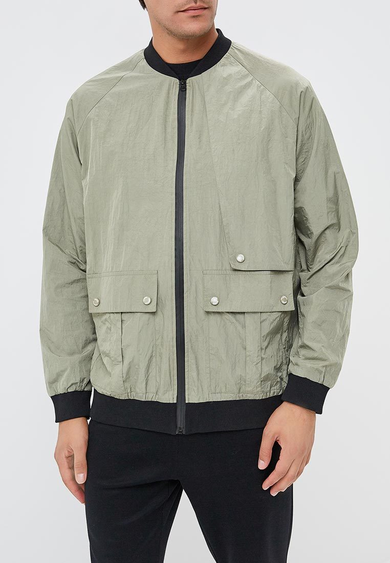 Куртка-бомбер