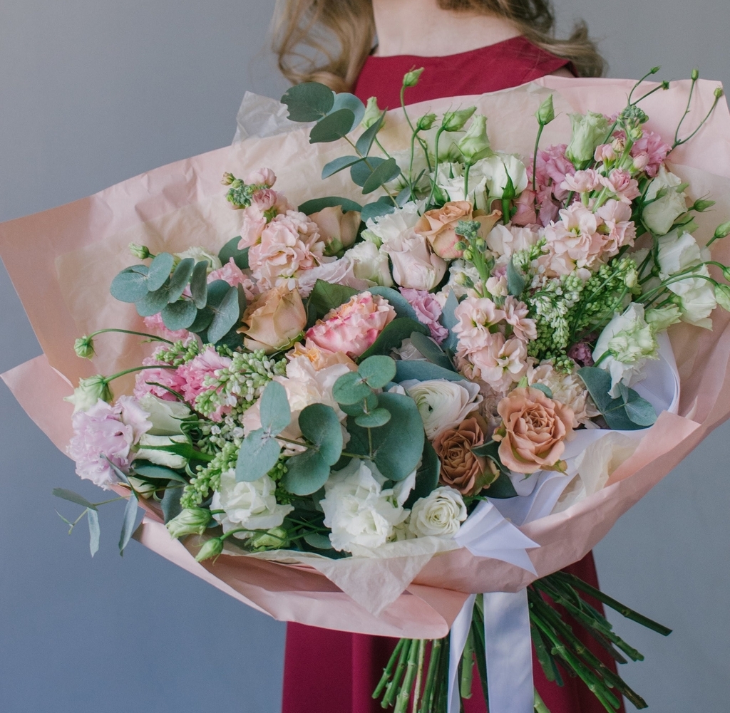 Большой нежный букет цветов с доставкой по Уфе. Купить нежный букет Уфа.