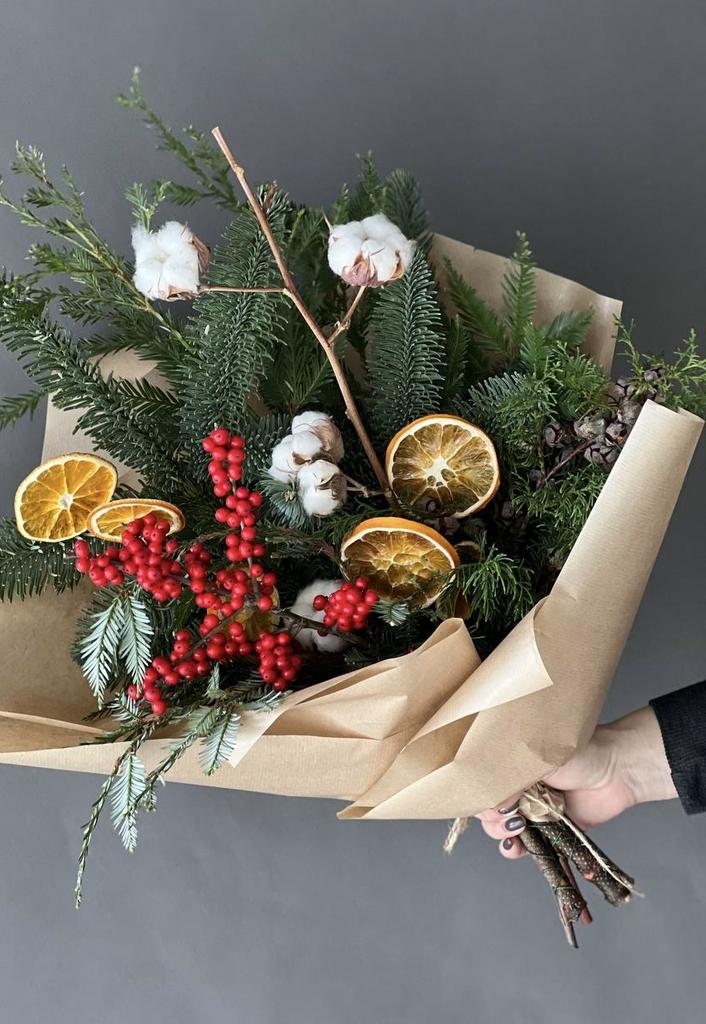 Букет из хвойного микса “Новогоднее настроение”