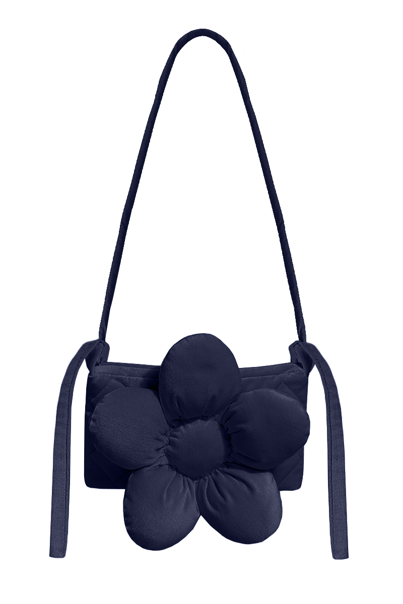 Сумка-багет из синего велюра