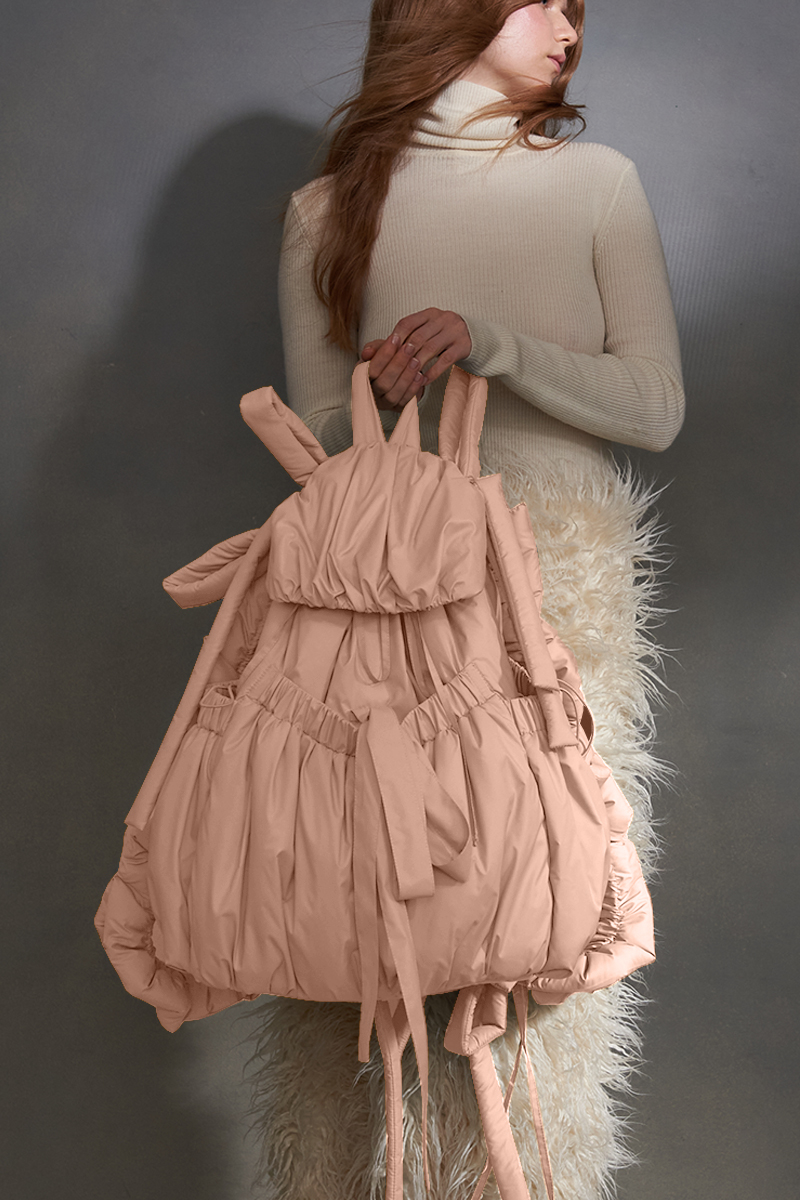 Рюкзак из пудровой плащёвой ткани