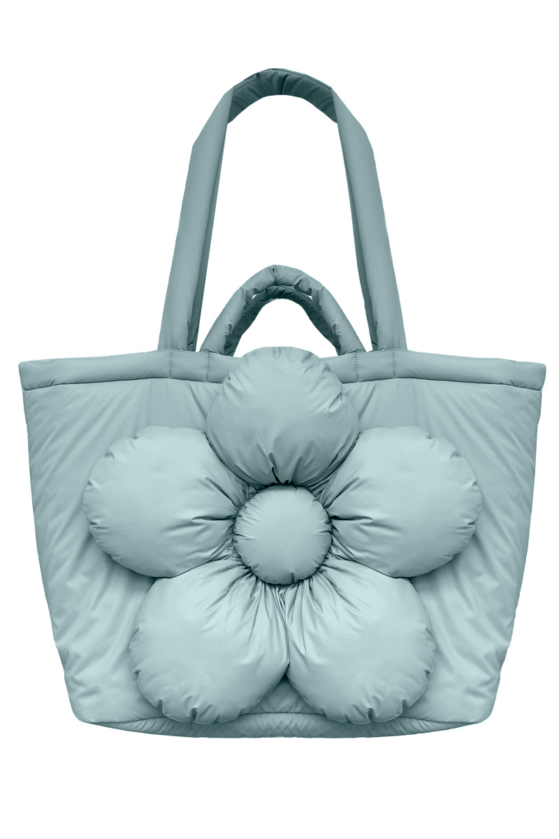 Сумка c цветком Гигант из небесной плащёвой ткани