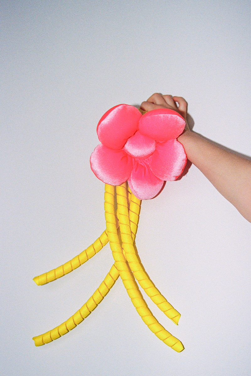 Резинка-цветок сакура