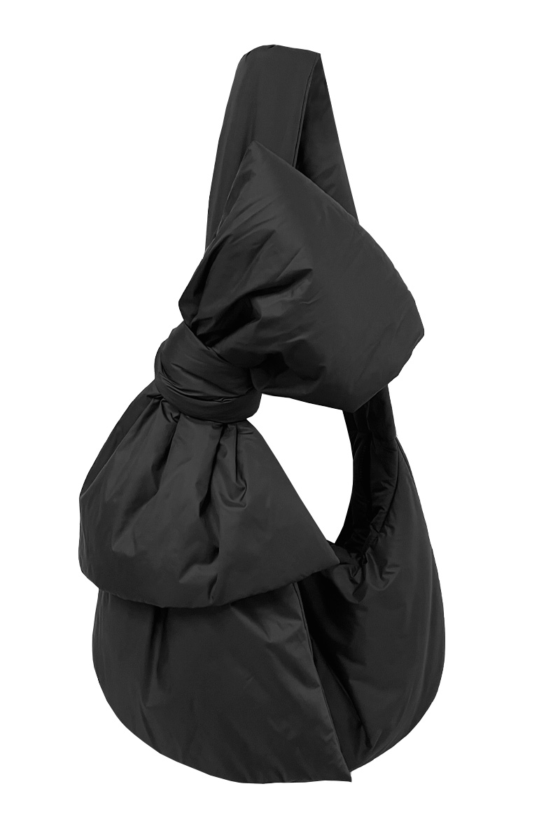 Сумка-хобо сo съёмным бантом-шарфом