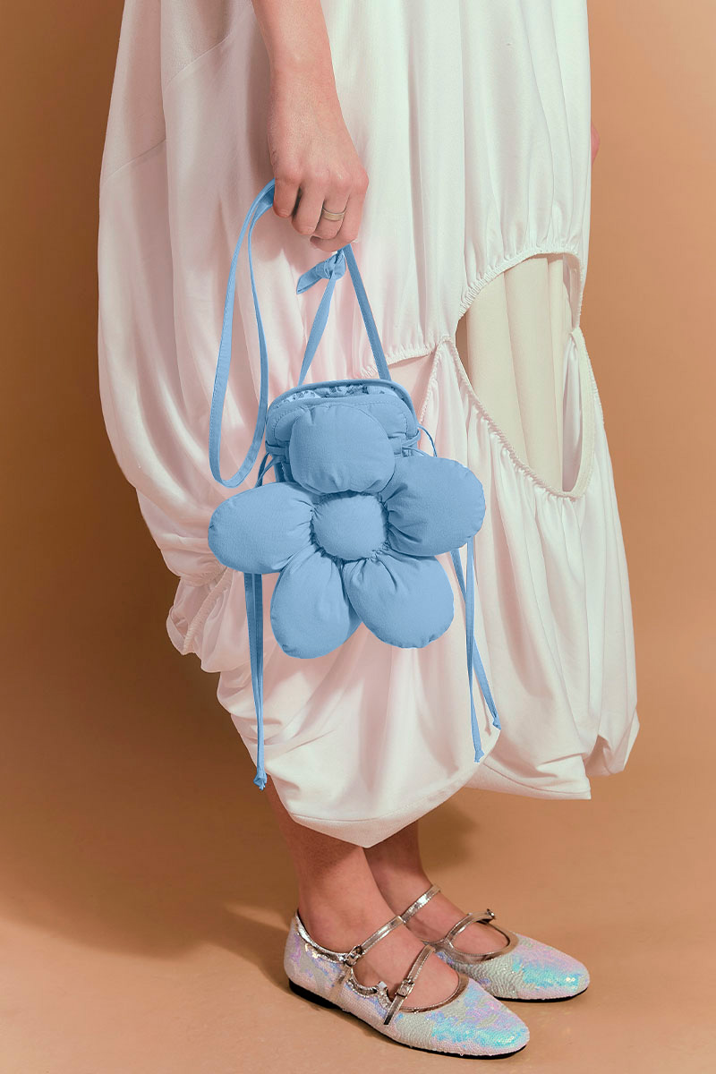 Сумка для телефона из голубого хлопка