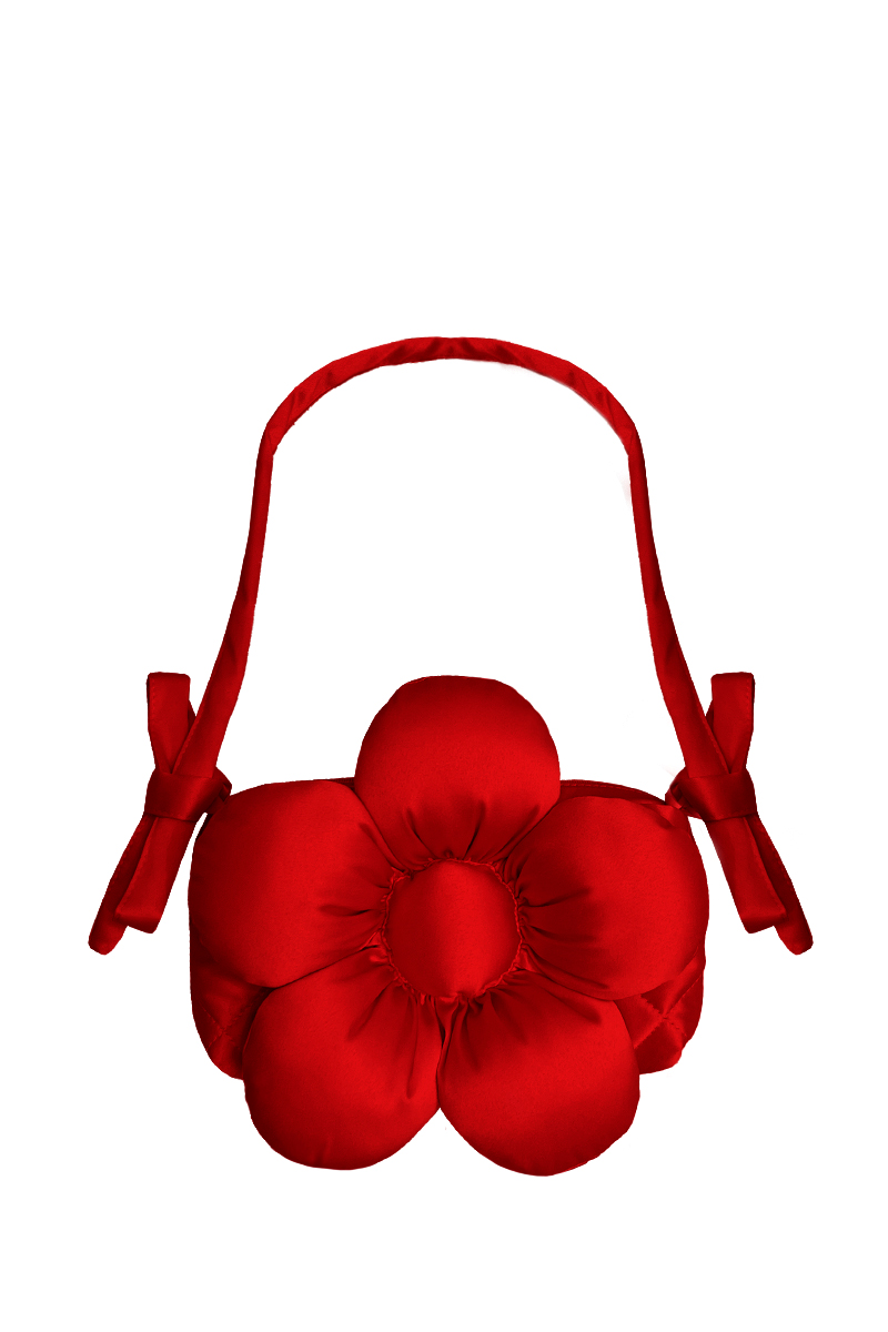 Сумка-багет из красного атласа