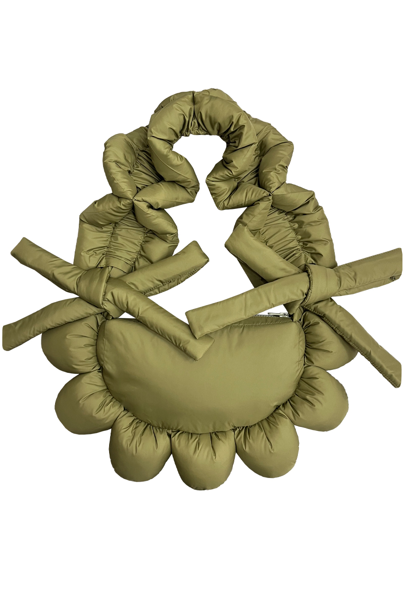 Сумка-цветок из плащёвой ткани "матча"