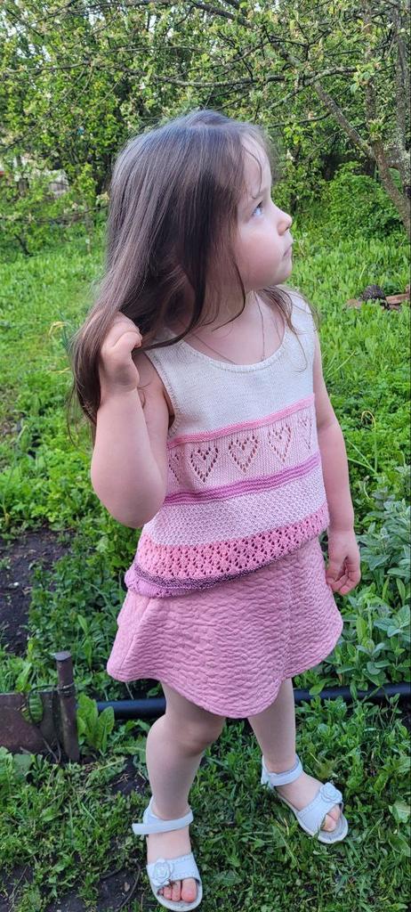 МК по вязанию спицами. Летняя майка «Сладкие остатки»