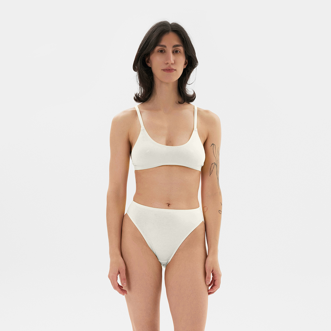 Трусы с вырезом на бедре Чистота