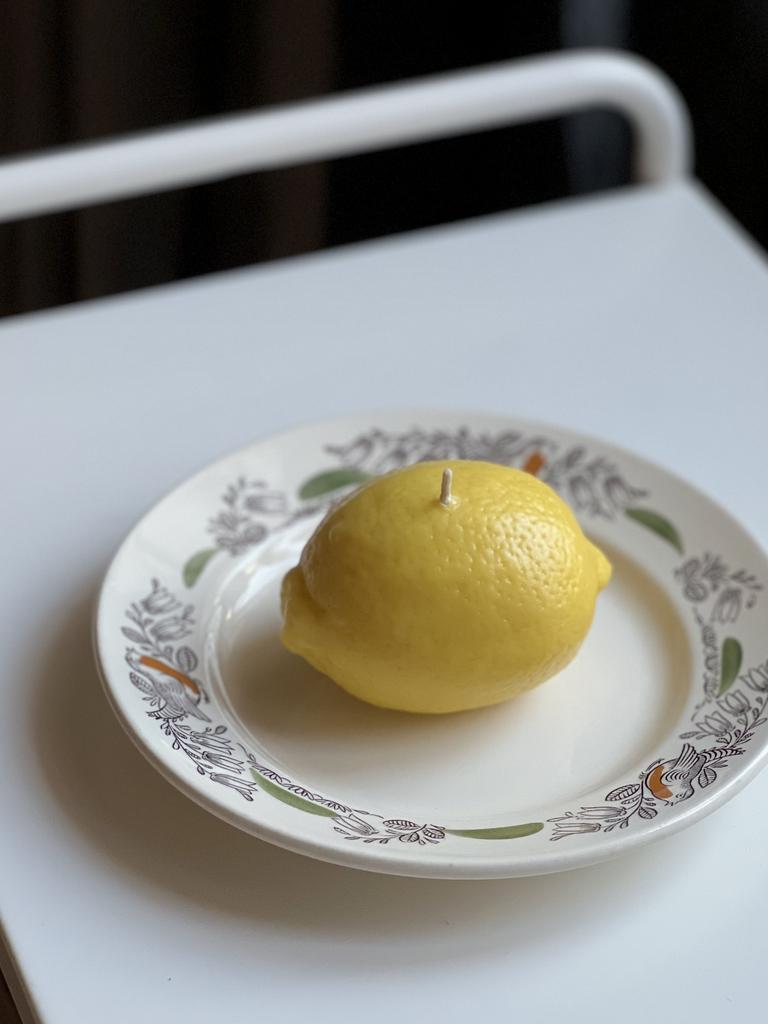 Фигурная свеча "Лимон"