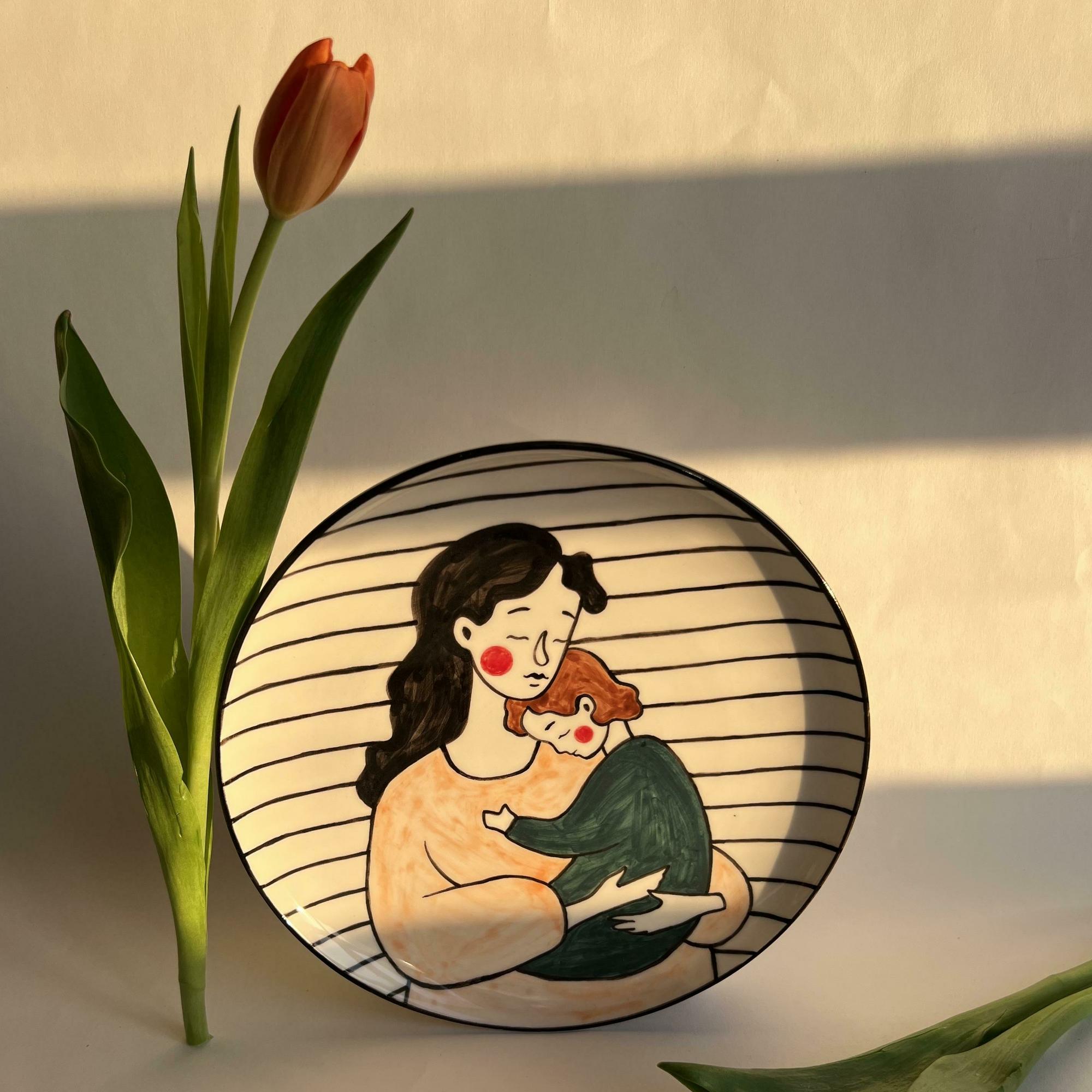 Тарелка "Материнство" №3