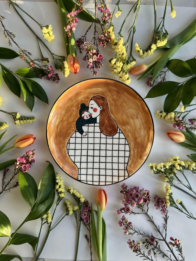 Тарелка "Материнство" №4