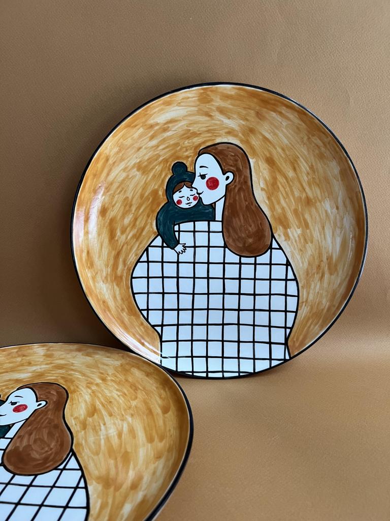 Тарелка "Материнство 30 см" №2