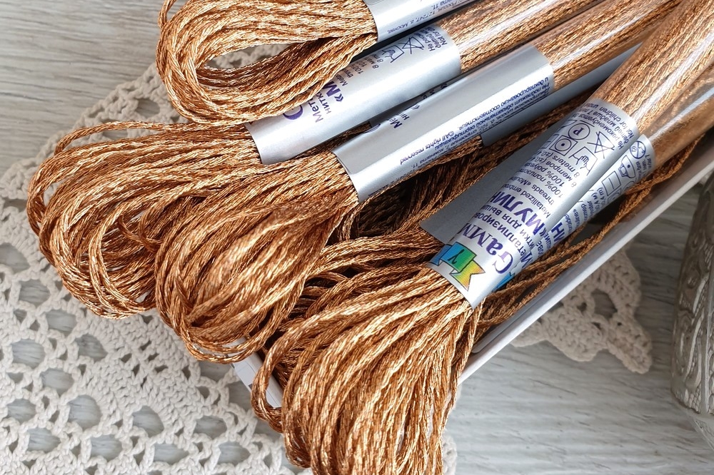 металлизированные нитки