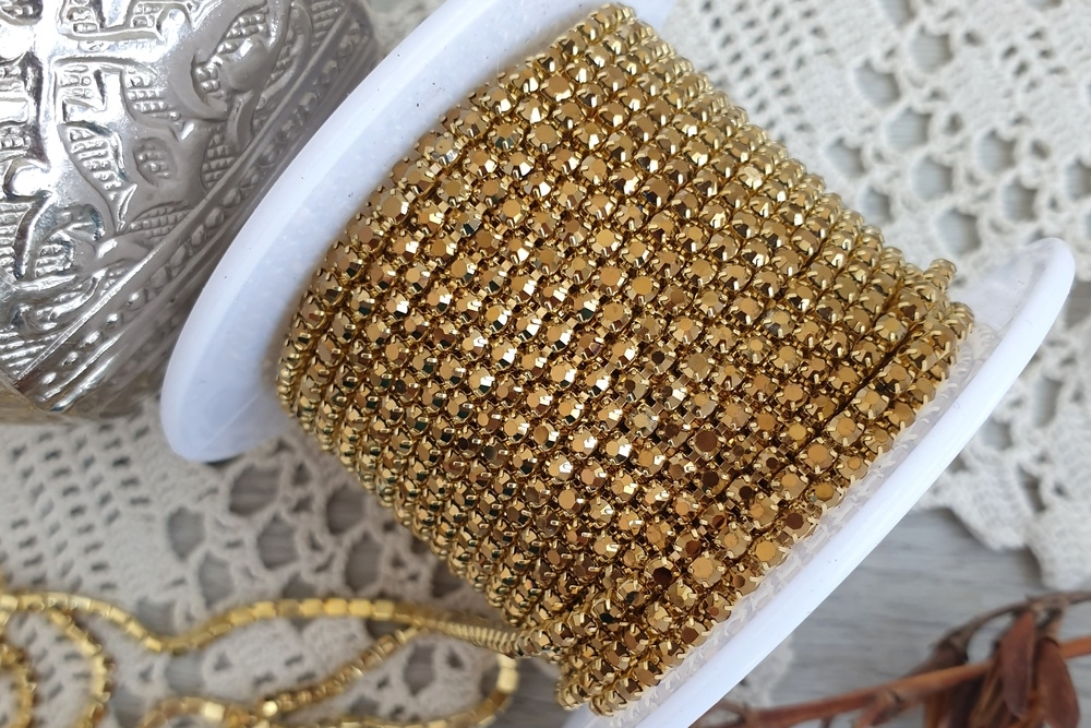 стразовая лента