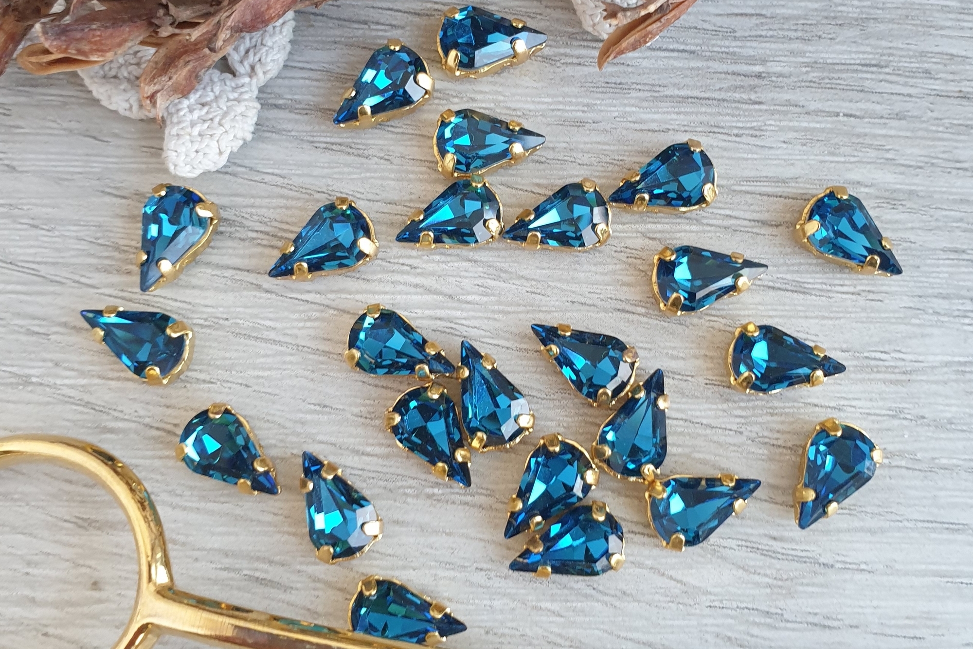 кристаллы для брошей