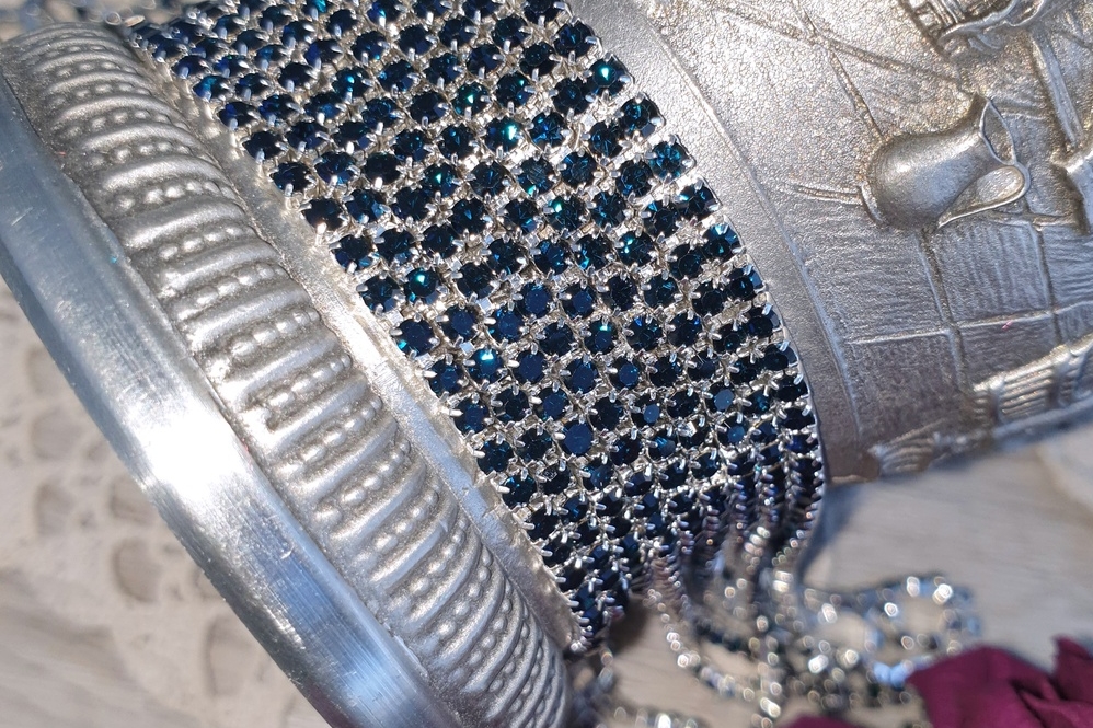 стразовая лента