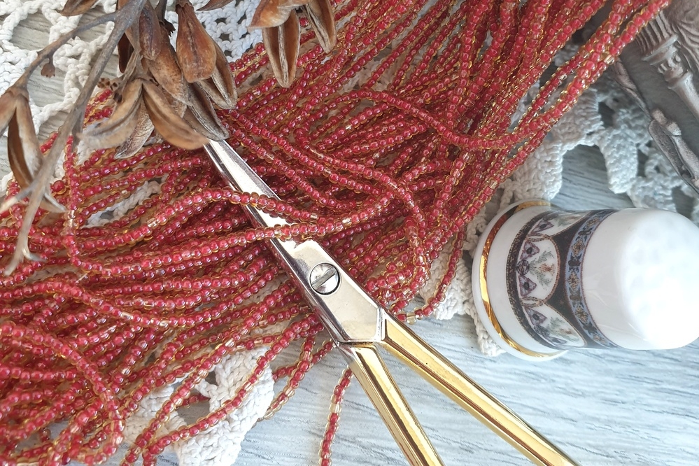 бисер на нитях