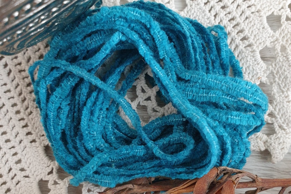 шелковая синель для вышивки