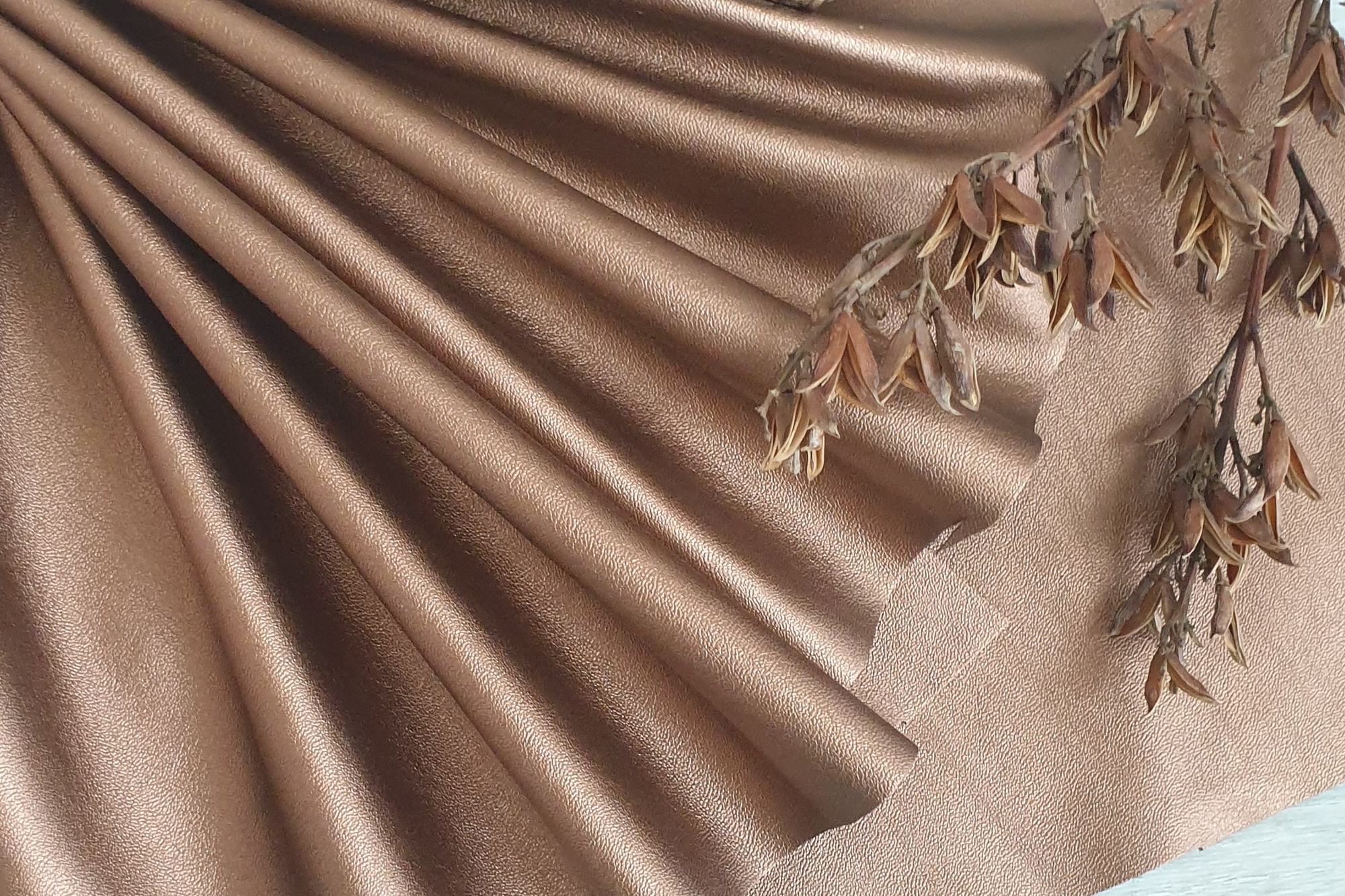 искусственная кожа бронза