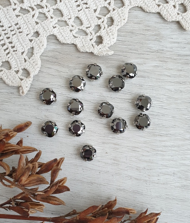 Кристаллы Cushion Square 10 мм и 8 мм (kr103)