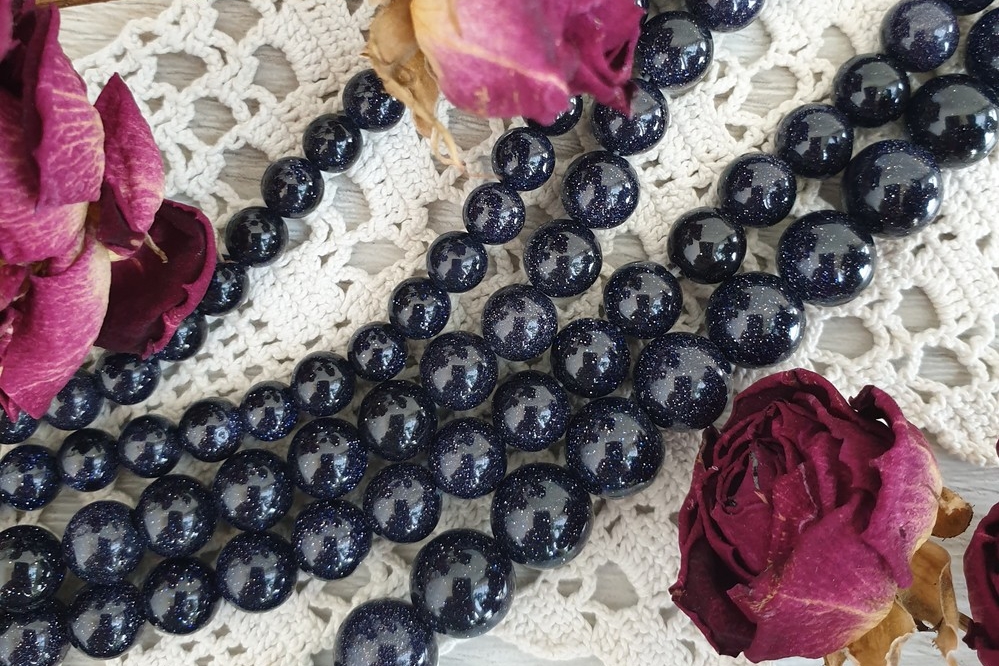 бусины авантюрина