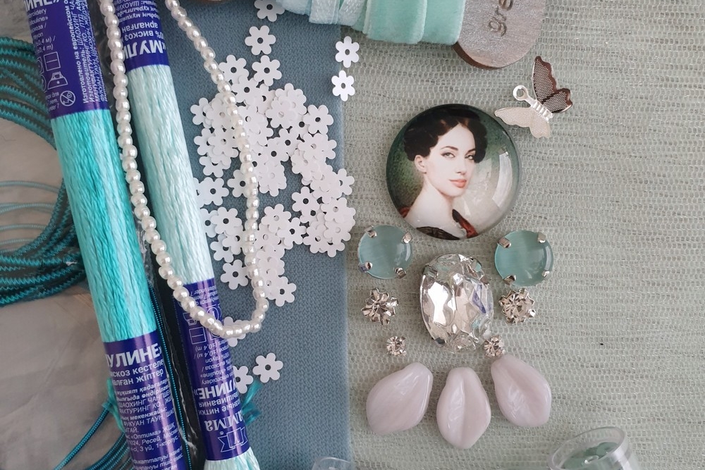 набор материалов для броши