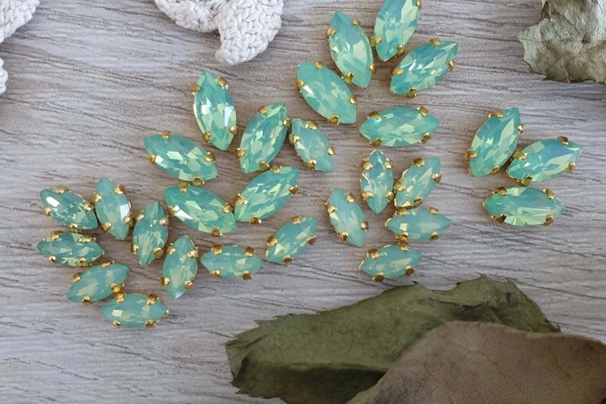 кристаллы наветты зеленые