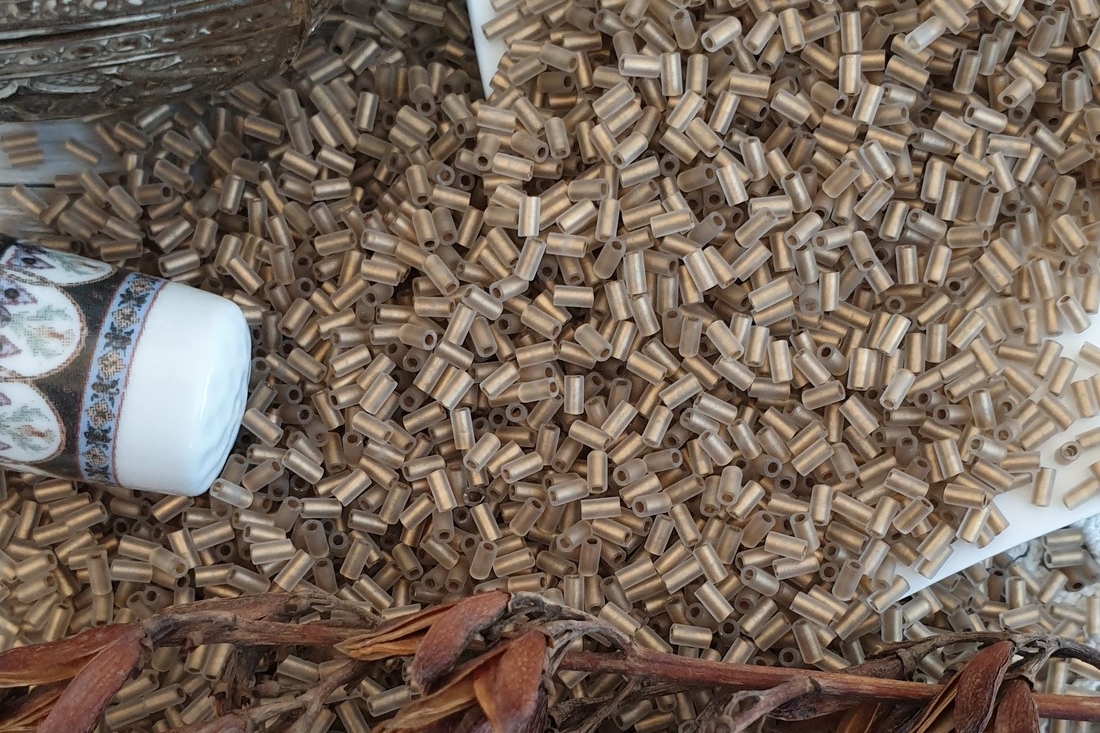 Бисер Toho 989fm