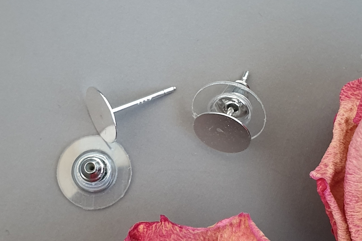 пуссеты серебро