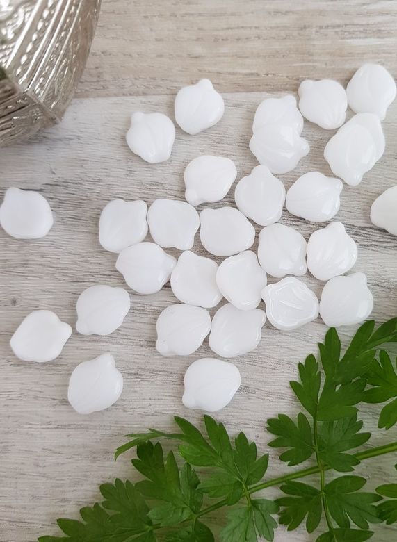 Бусины лепестки (bl011)