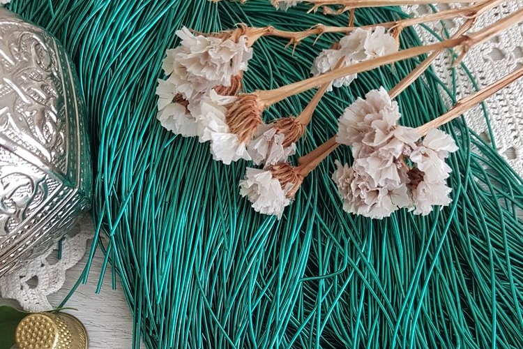 Канитель мягкая, цвет - изумруд. Размер 1 мм