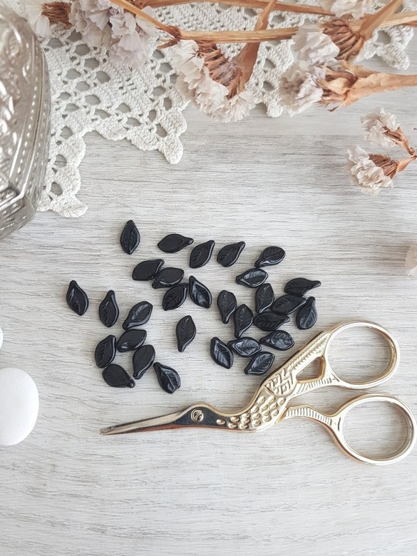 Бусины листочки (bl007)