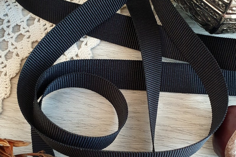 репсовая лента черная