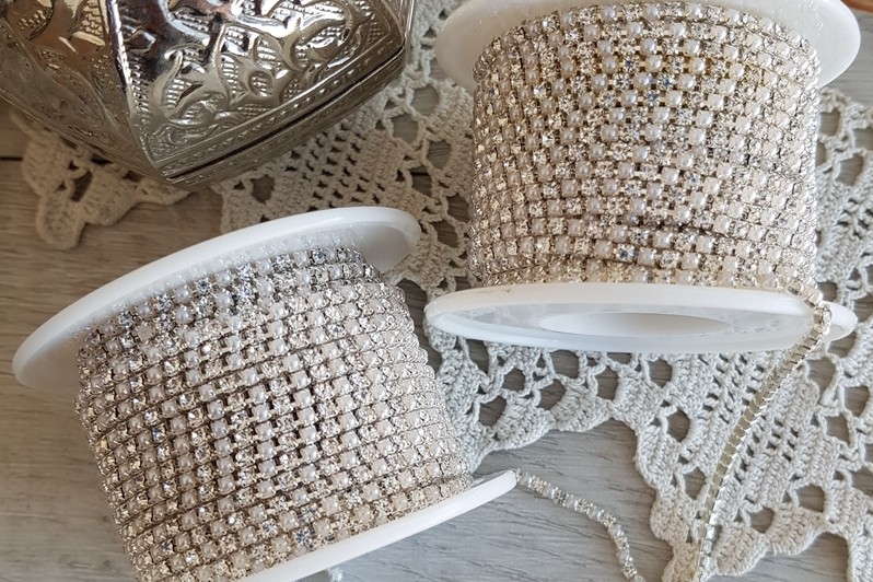 стразовая лента, жемчужная цепь