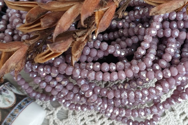 рондели, граненые бусины, сиреневый