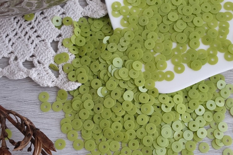 итальянские пайетки зеленые 4мм