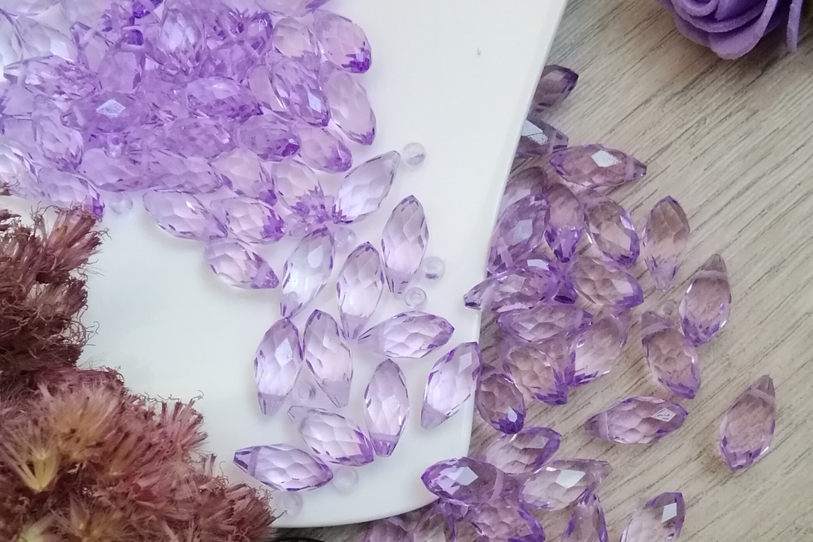 Бусины граненые капли 13*6мм