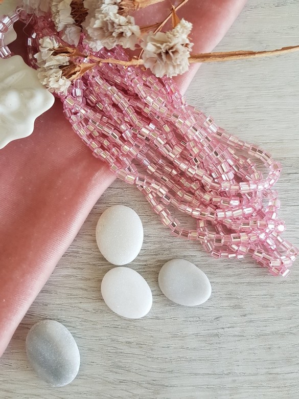 Бусины кубики. Чехия (bch007)