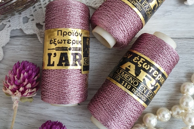 нитки металлизированные розовые