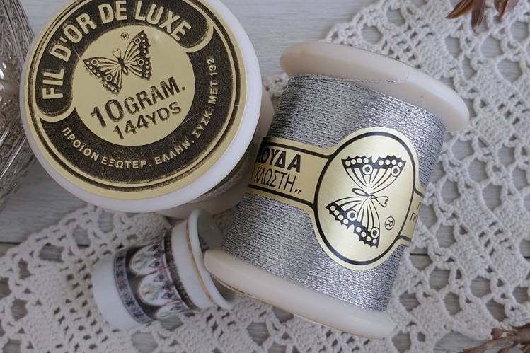 металлизированные нитки с бабочкой, греция, серебро