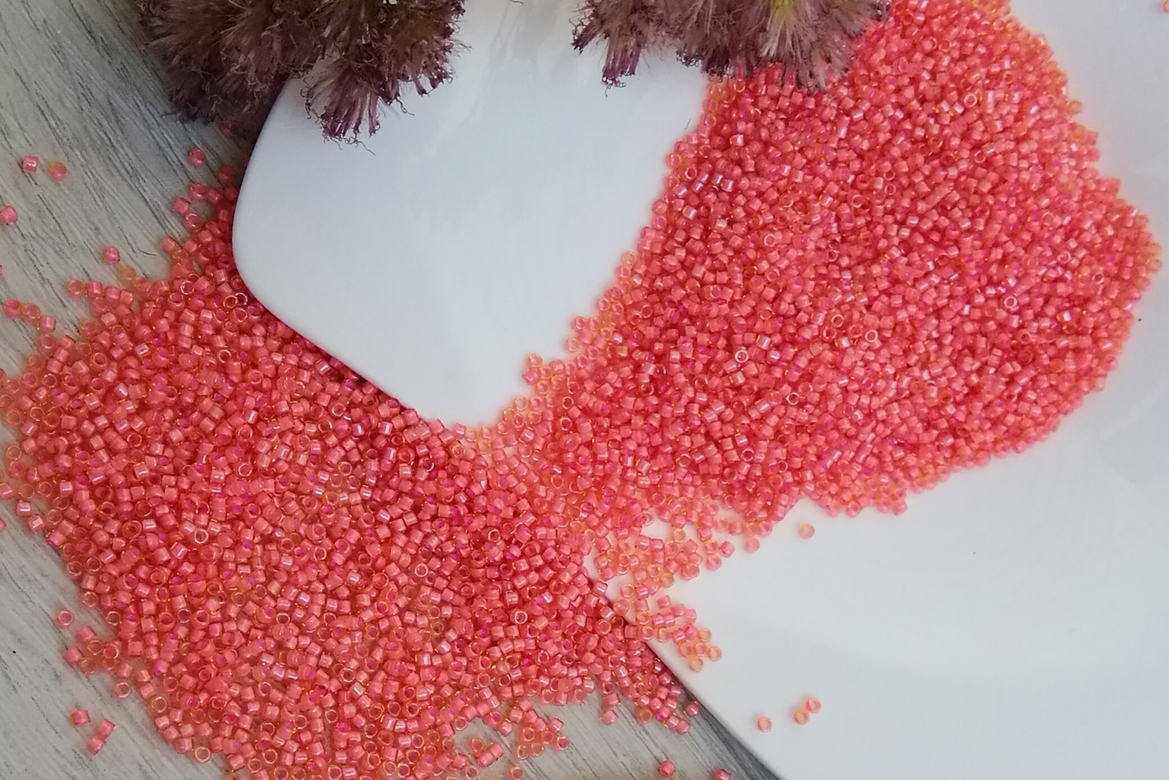 Бисер японский,  Тохо treasure, 11/0, коралловый  №0925