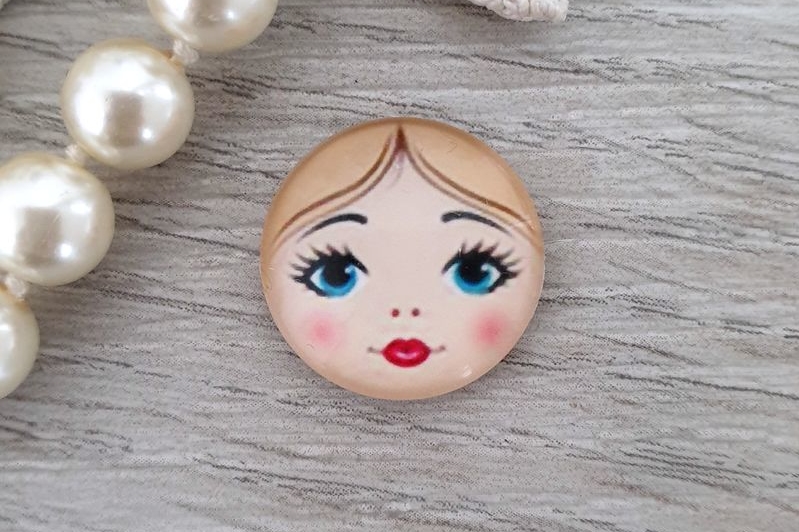 кабошон личико матрешки