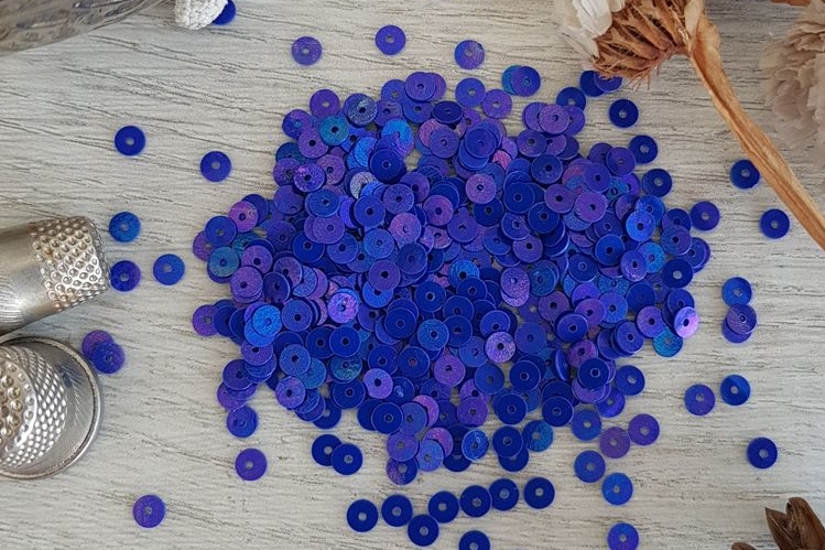 Пайетки. Цвет синий. Размер 4мм.  Производство Ливан