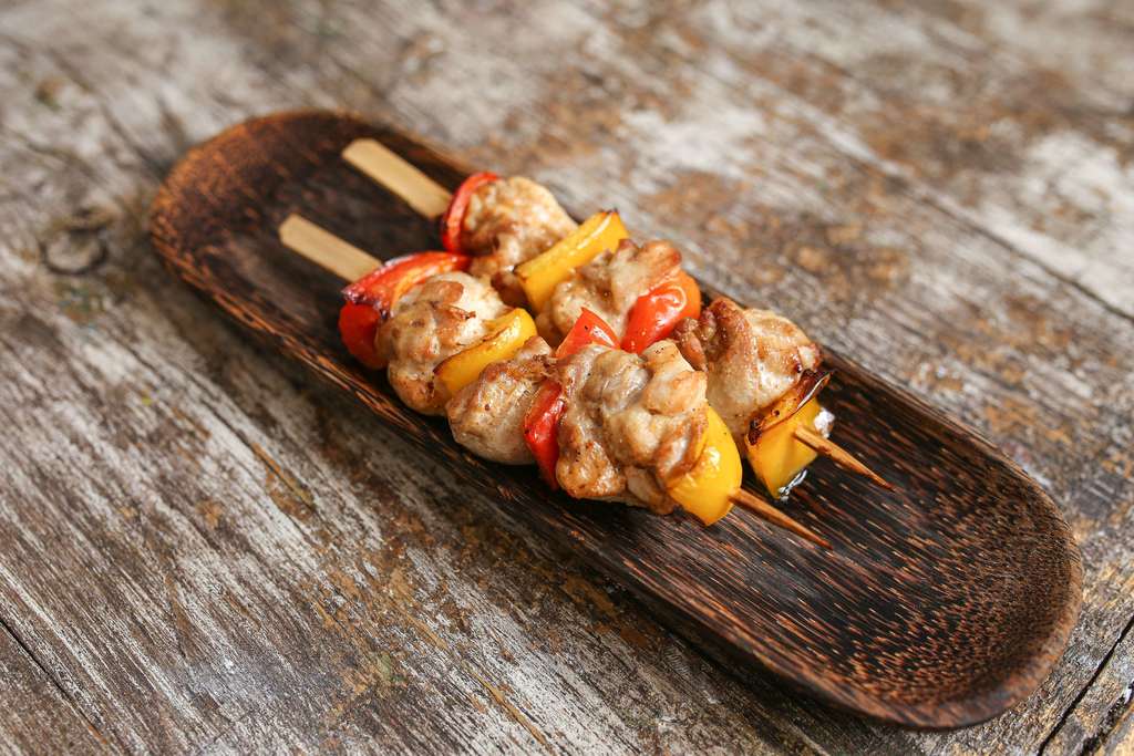 Мини-шашлычок из курицы