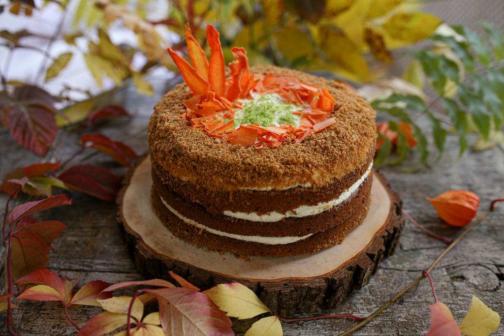 Морковный пирог